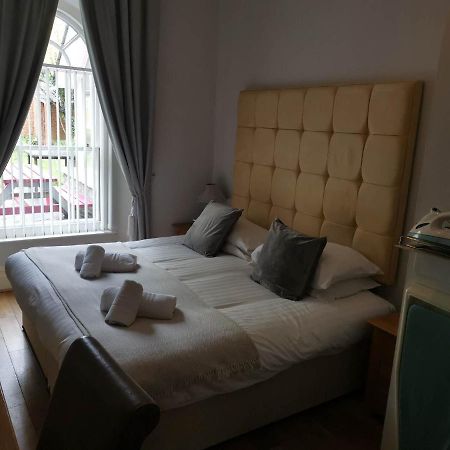 Llety Teifi Guest House Кардіган Екстер'єр фото