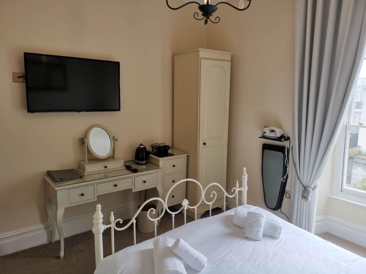 Llety Teifi Guest House Кардіган Екстер'єр фото